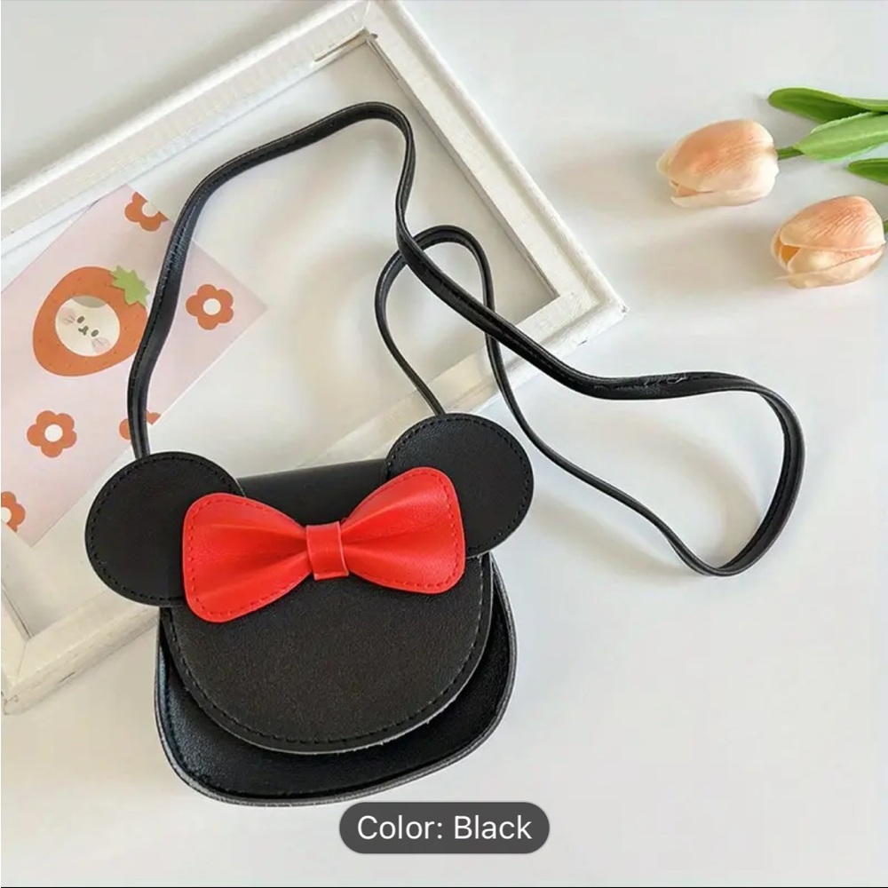 Blue box.‎ Costom Black Cartoon Crossbody Bag, Coin purse .